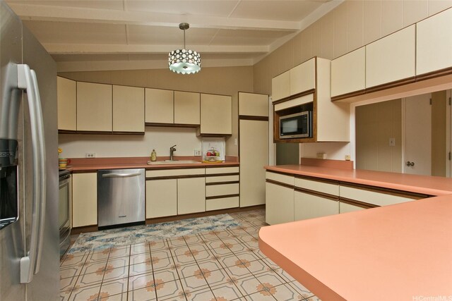 99-776 Aliipoe Dr, Aiea, HI 96701 - photo 8