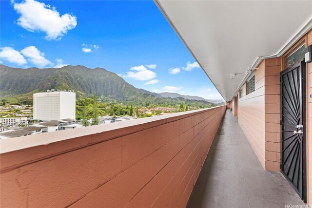 46-255 Kahuhipa St Unit A1100, Kaneohe, HI 96744 - balcony featuring a mountain view