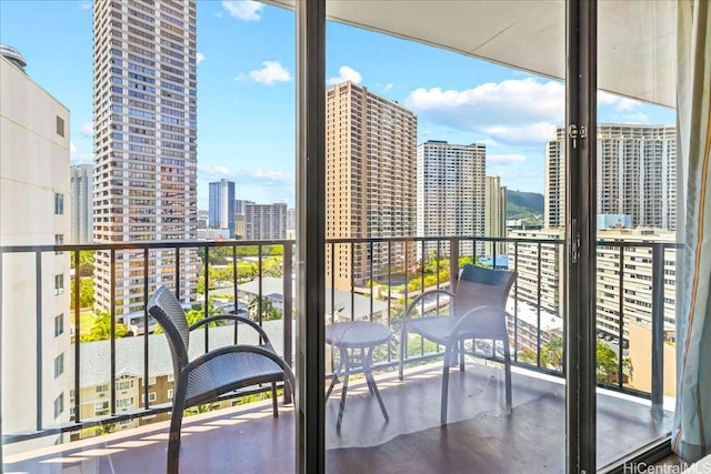 1850 Ala Moana Blvd Unit 1107, Honolulu, HI 96815 - balcony with a city view