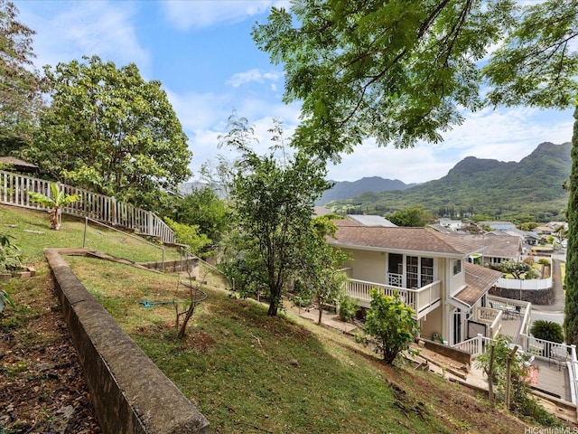 1549 Kanapuu Dr, Kailua, HI 96734 - view of yard featuring a mountain view