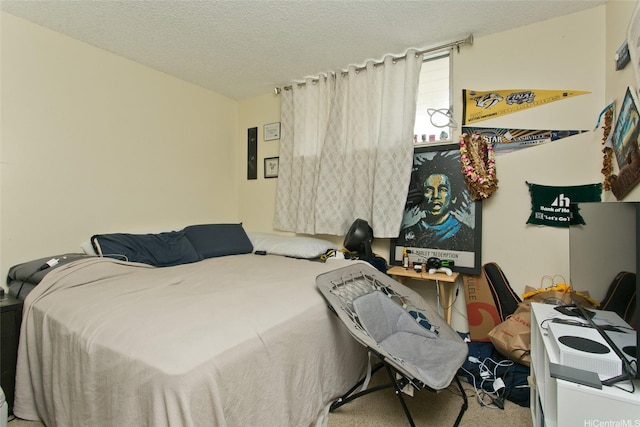 469 Ena Rd Unit 2304, Honolulu, HI 96815 - carpeted bedroom with a textured ceiling