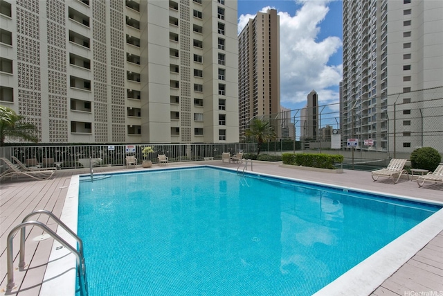 469 Ena Rd Unit 2304, Honolulu, HI 96815 - community pool with a city view
