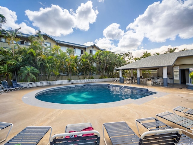 91-265 Hanapouli Cir Unit 16J, Ewa Beach, HI 96706 - community pool featuring a patio and a gazebo