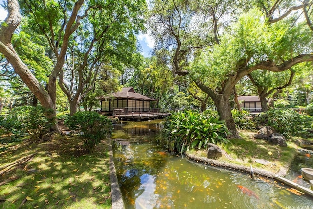 1511 Nuuanu Ave Unit 625, Honolulu, HI 96817 - view of yard featuring a gazebo