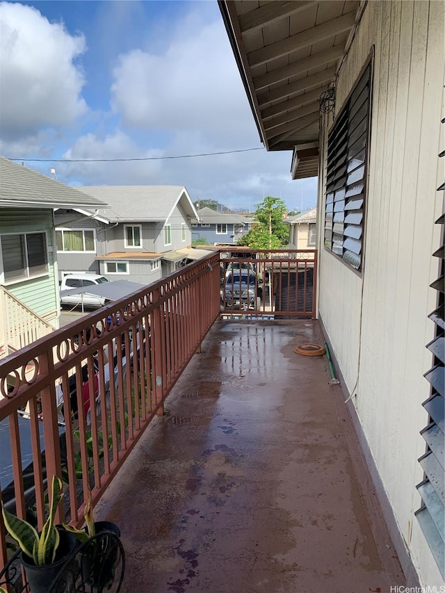 1617 Kamehameha Iv Rd, Honolulu, HI 96819 - balcony with a residential view