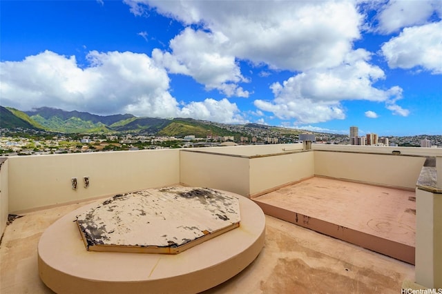 2222 Citron St Unit 2502, Honolulu, HI 96826 - patio / terrace featuring a mountain view and a city view