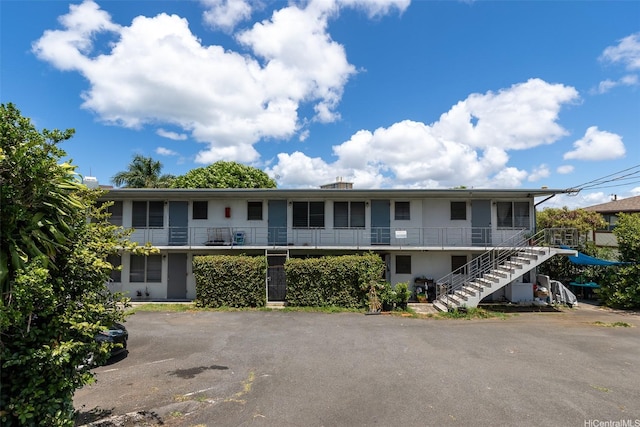 1640 Lusitana St, Honolulu, HI 96813 - view of building exterior featuring stairs