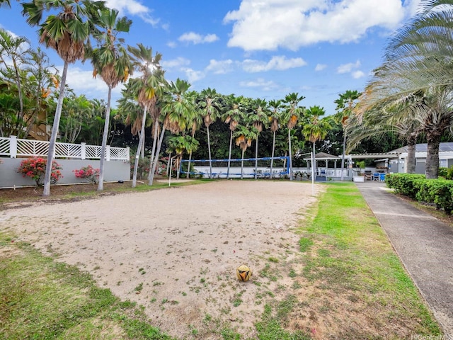 594 Mananai Pl Unit 21T, Honolulu, HI 96818 - view of community featuring volleyball court