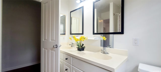 91-6560 Kapolei Pkwy Unit 3G5, Ewa Beach, HI 96706 - full bathroom with toilet and double vanity