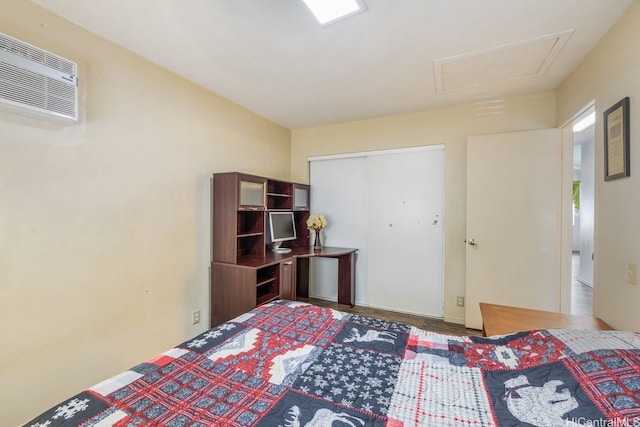 91-1005 Leleoi St Unit 91, Ewa Beach, HI 96706 - bedroom with a wall unit AC and a closet