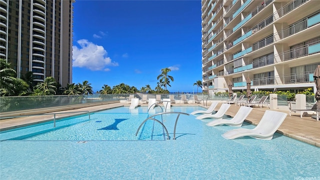 1777 Ala Moana Blvd Unit 2203, Honolulu, HI 96815 - view of community pool