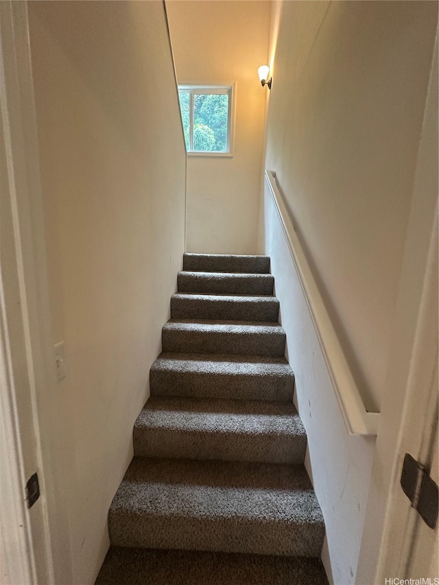 1817 Kalie Pl Unit B, Wahiawa, HI 96786 - view of staircase