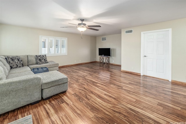 91-1037 Paaoloulu Way, Kapolei, HI 96707 - living area featuring a ceiling fan and wood finished floors