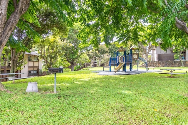 96-226 Waiawa Rd Unit 46, Pearl City, HI 96782 - view of grassy yard