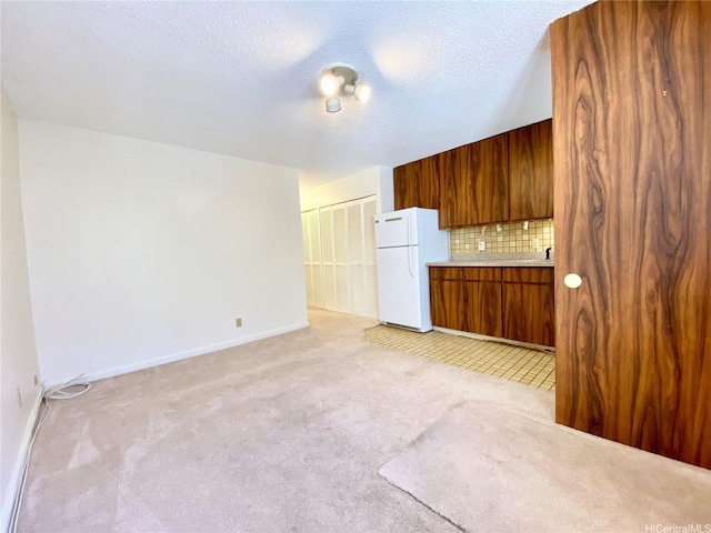 1036 Green St Unit 204, Honolulu, HI 96822 - unfurnished living room featuring light colored carpet and a textured ceiling