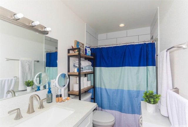 94-271 Kupulau Pl, Mililani, HI 96789 - bathroom with vanity and a shower with shower curtain
