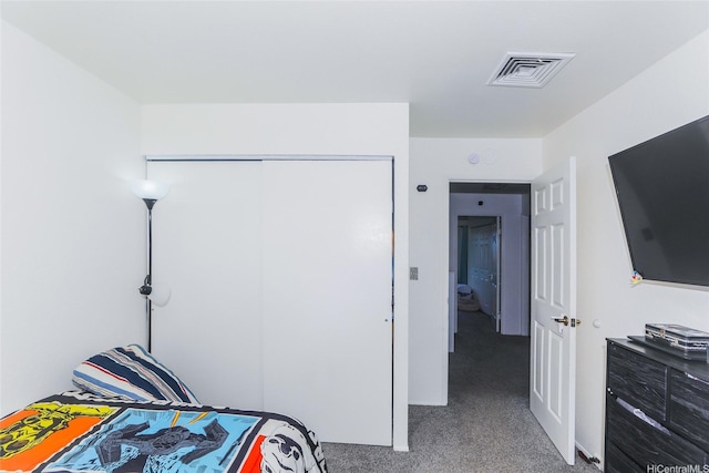 94-271 Kupulau Pl, Mililani, HI 96789 - carpeted bedroom with a closet
