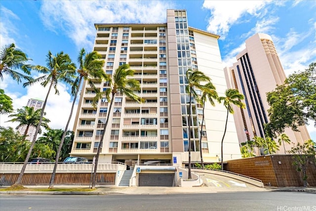 1676 Ala Moana Blvd Unit 1303, Honolulu, HI 96815 - view of apartment building / complex