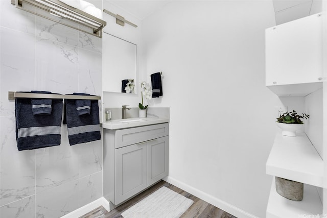 625 Iolani Ave Unit A304, Honolulu, HI 96813 - bathroom featuring vanity and wood finished floors