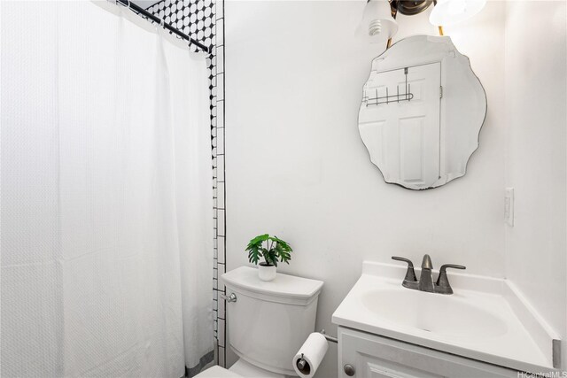 54-18 Haukoi Pl, Hauula, HI 96717 - full bathroom featuring vanity and a shower with shower curtain