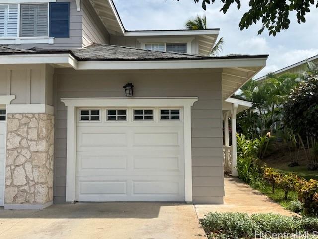 92-1055 Koio Dr Unit M36-6, Kapolei, HI 96707 - garage with driveway