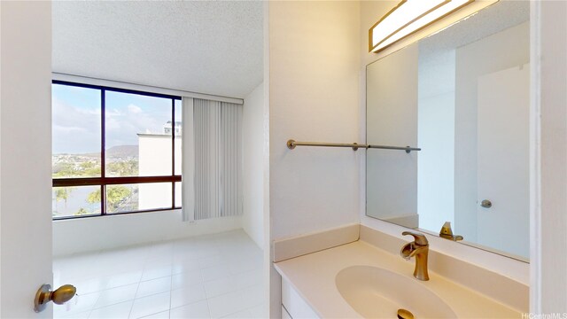 320 Liliuokalani Ave Unit 903, Honolulu, HI 96815 - photo 21