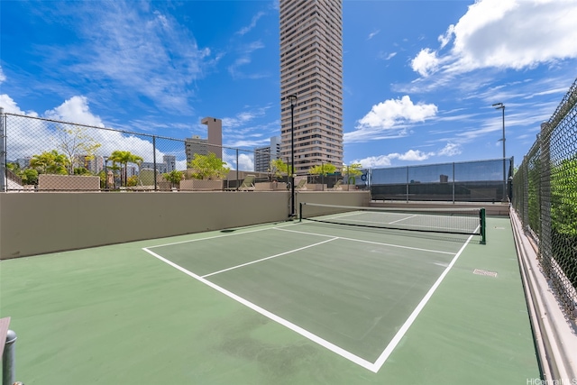 2499 Kapiolani Blvd Unit 2109, Honolulu, HI 96826 - view of tennis court with community basketball court