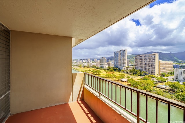 2121 Ala Wai Blvd Unit 1902, Honolulu, HI 96815 - balcony featuring a city view and a mountain view
