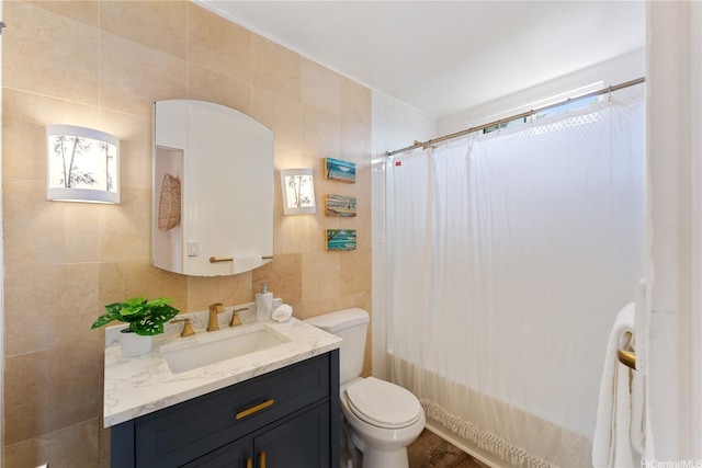 92-434 Kaiaulu St, Kapolei, HI 96707 - full bath featuring tile walls, vanity, and shower / tub combo