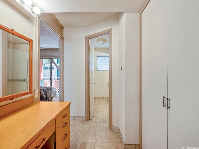 417 Nohonani St Unit 312, Honolulu, HI 96815 - view of hall