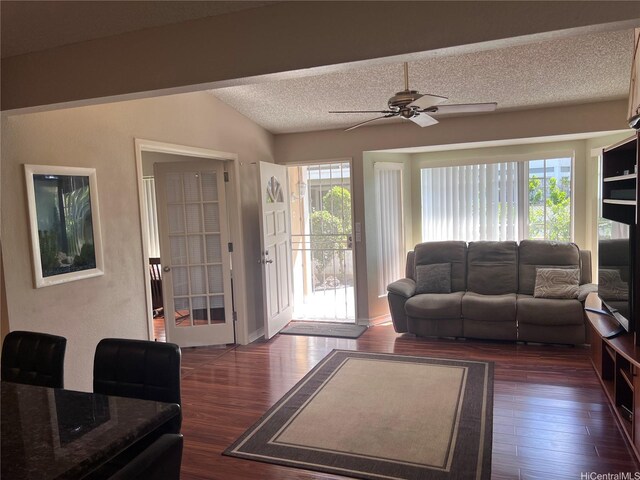 504 Mananai Pl Unit 14D, Honolulu, HI 96818 - photo 5