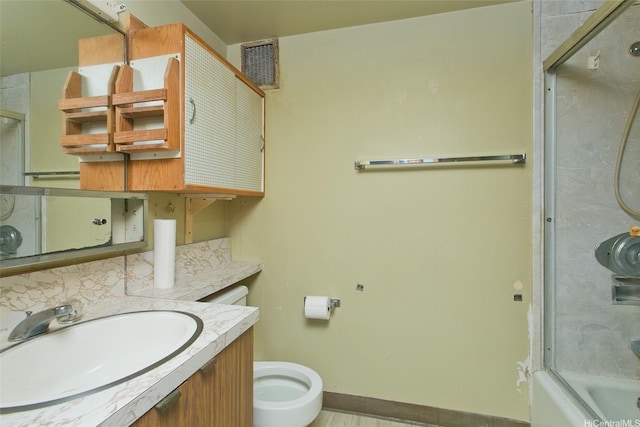 927 Prospect St Unit 606, Honolulu, HI 96822 - full bath with vanity and shower / bath combination