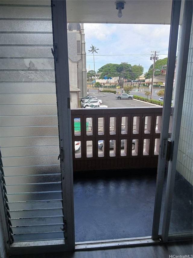 750 Kanoa St Unit 305, Honolulu, HI 96817 - view of balcony