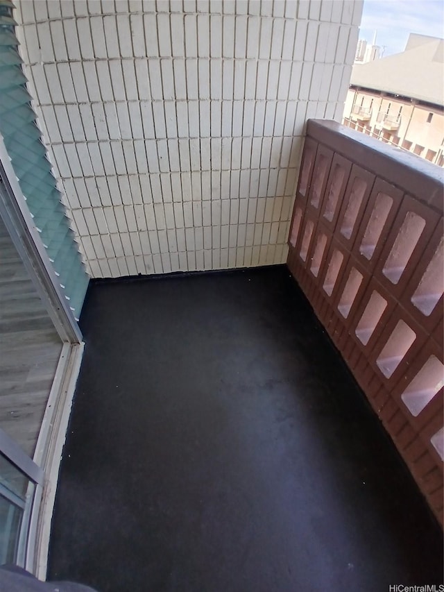 750 Kanoa St Unit 305, Honolulu, HI 96817 - view of balcony
