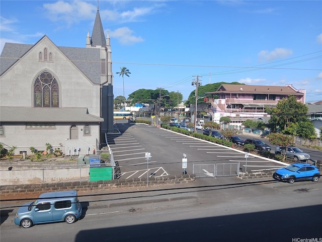 750 Kanoa St Unit 305, Honolulu, HI 96817 - view of asphalt street