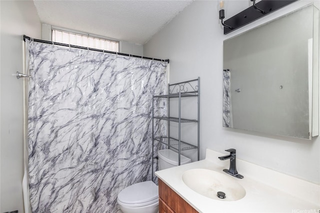 95-20 Waihonu St Unit C805, Mililani, HI 96789 - full bathroom featuring vanity, a textured ceiling, and a shower with shower curtain