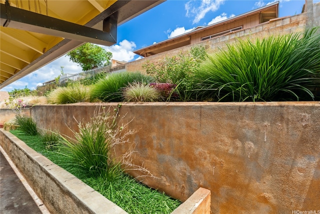 94-444 Alapine St, Waipahu, HI 96797 - view of yard