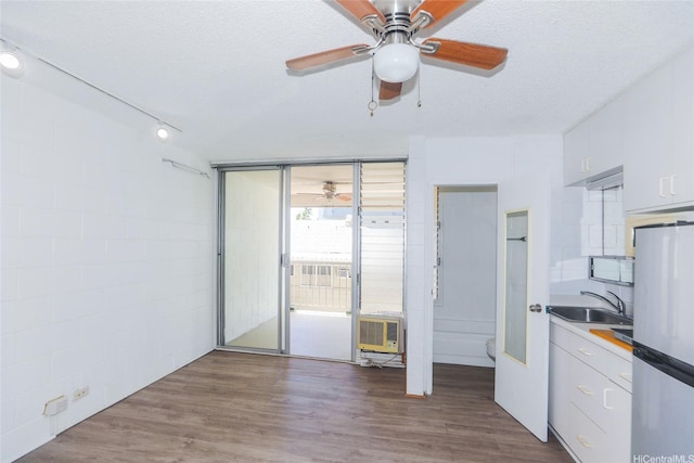 2509 Ala Wai Blvd Unit 203, Honolulu, HI 96815 - photo 2