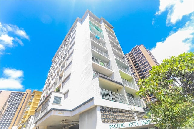 2509 Ala Wai Blvd Unit 203, Honolulu, HI 96815 - photo 18