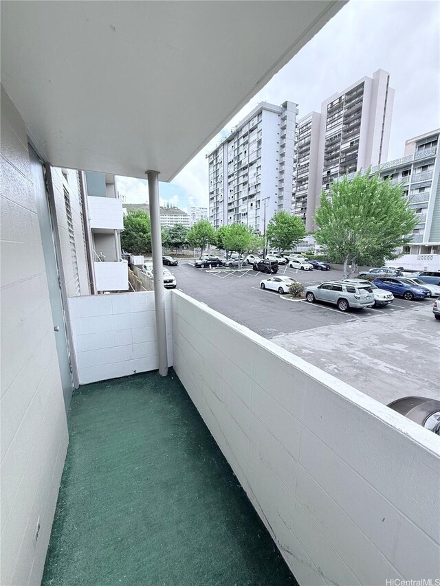 751 Kinau St Unit Dh20, Honolulu, HI 96813 - balcony with a city view