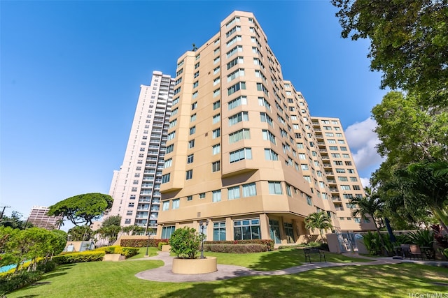 1314 Kalakaua Ave Unit 1407, Honolulu, HI 96826 - view of apartment building / complex