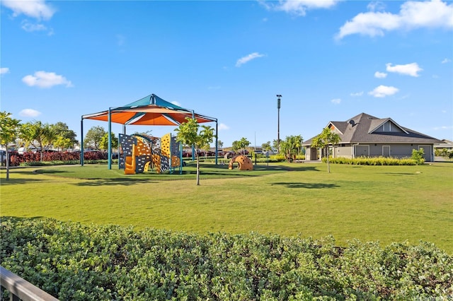 91-3475 Nana Hope St Unit 601, Ewa Beach, HI 96706 - community jungle gym with a yard