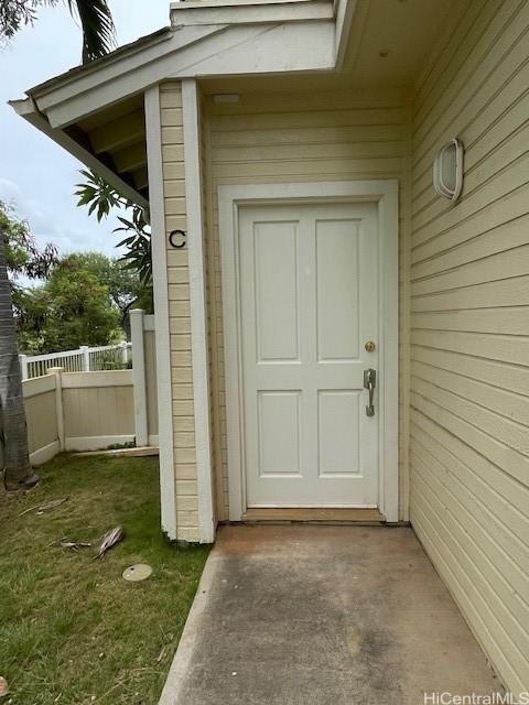 91-1020 Laaulu St Unit 27C, Ewa Beach, HI 96706 - property entrance