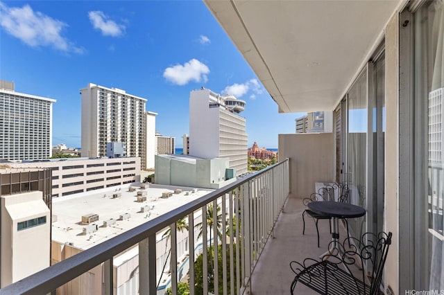 364 Seaside Ave Unit 1211, Honolulu, HI 96815 - balcony with a city view