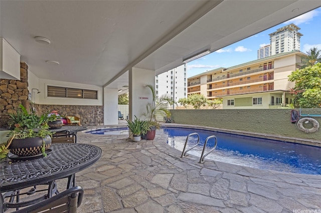 445 Kaiolu St Unit 401, Honolulu, HI 96815 - outdoor pool with a patio area