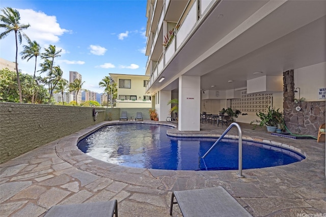 445 Kaiolu St Unit 401, Honolulu, HI 96815 - view of swimming pool featuring a patio area