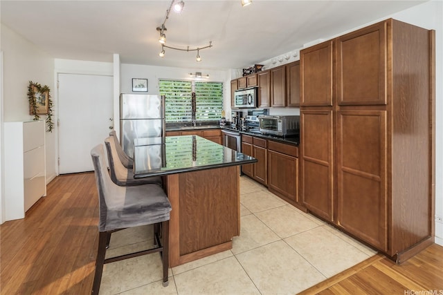 1099 Green St Unit B209, Honolulu, HI 96822 - photo 3