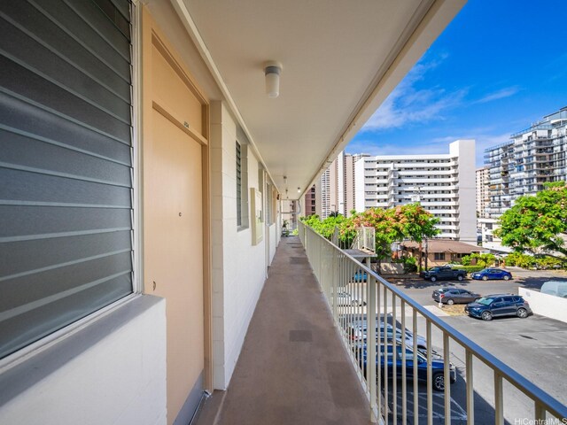 1036 Green St Unit 304, Honolulu, HI 96822 - photo 5
