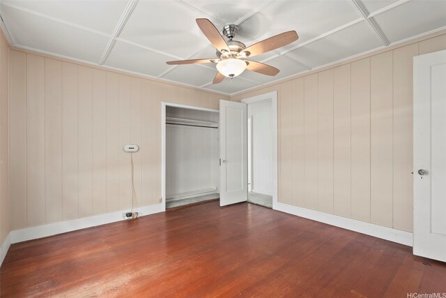 1186 Alewa Dr, Honolulu, HI 96817 - unfurnished bedroom featuring wood finished floors, a ceiling fan, and a closet