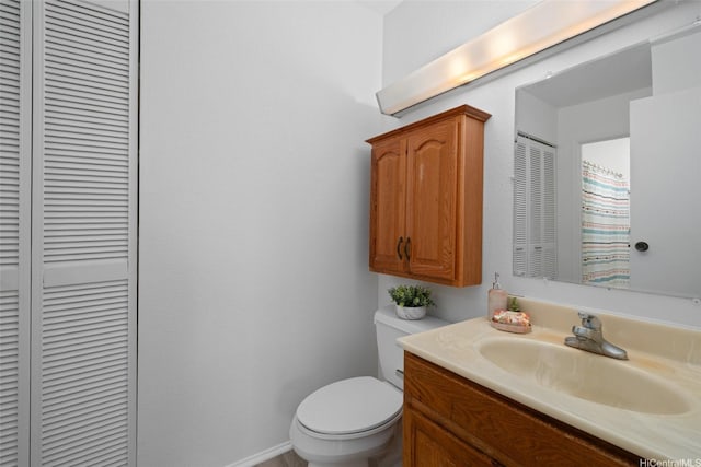 94-043 Keahilele St Unit 114, Mililani, HI 96789 - bathroom featuring a closet and vanity